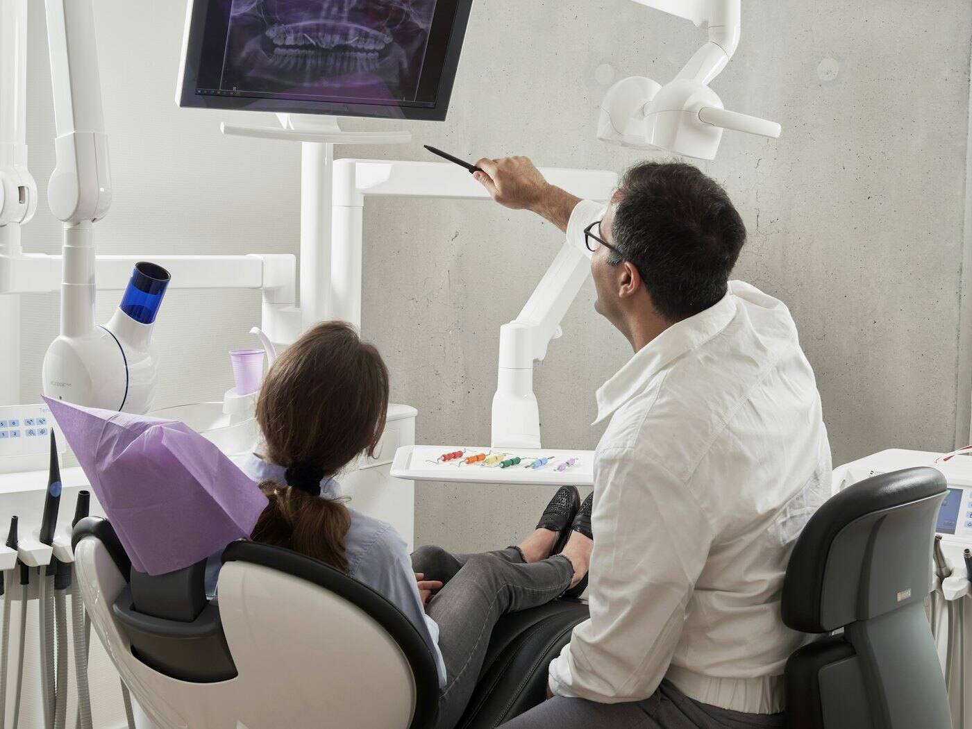 A calm, welcoming dental treatment room